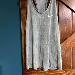 Nike Women's Heather Gray Tank Top